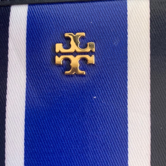 Tory Burch Black and Blue Chain Pattern Tote - Picture 4 of 6